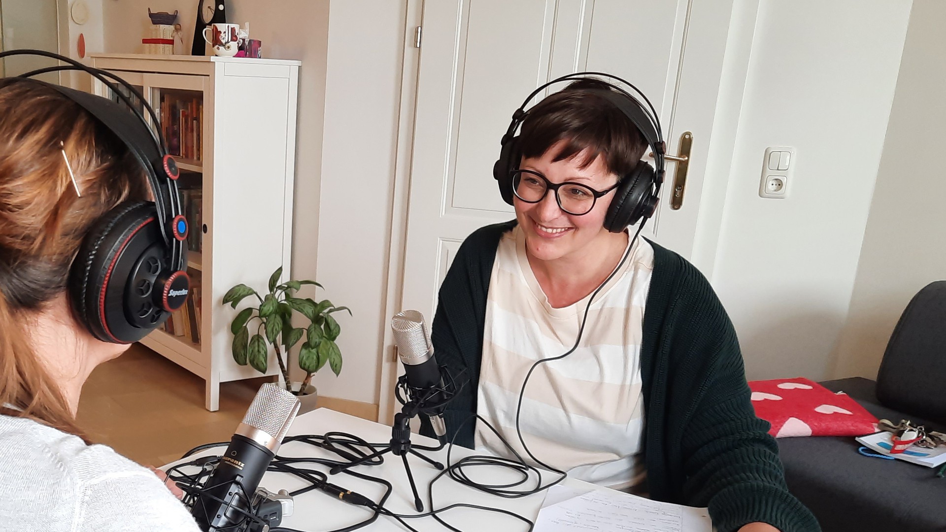 Aufnahme des Podcast der Elternseite mit Gastexpertin Kerstin Mitterhauser-Poettinger